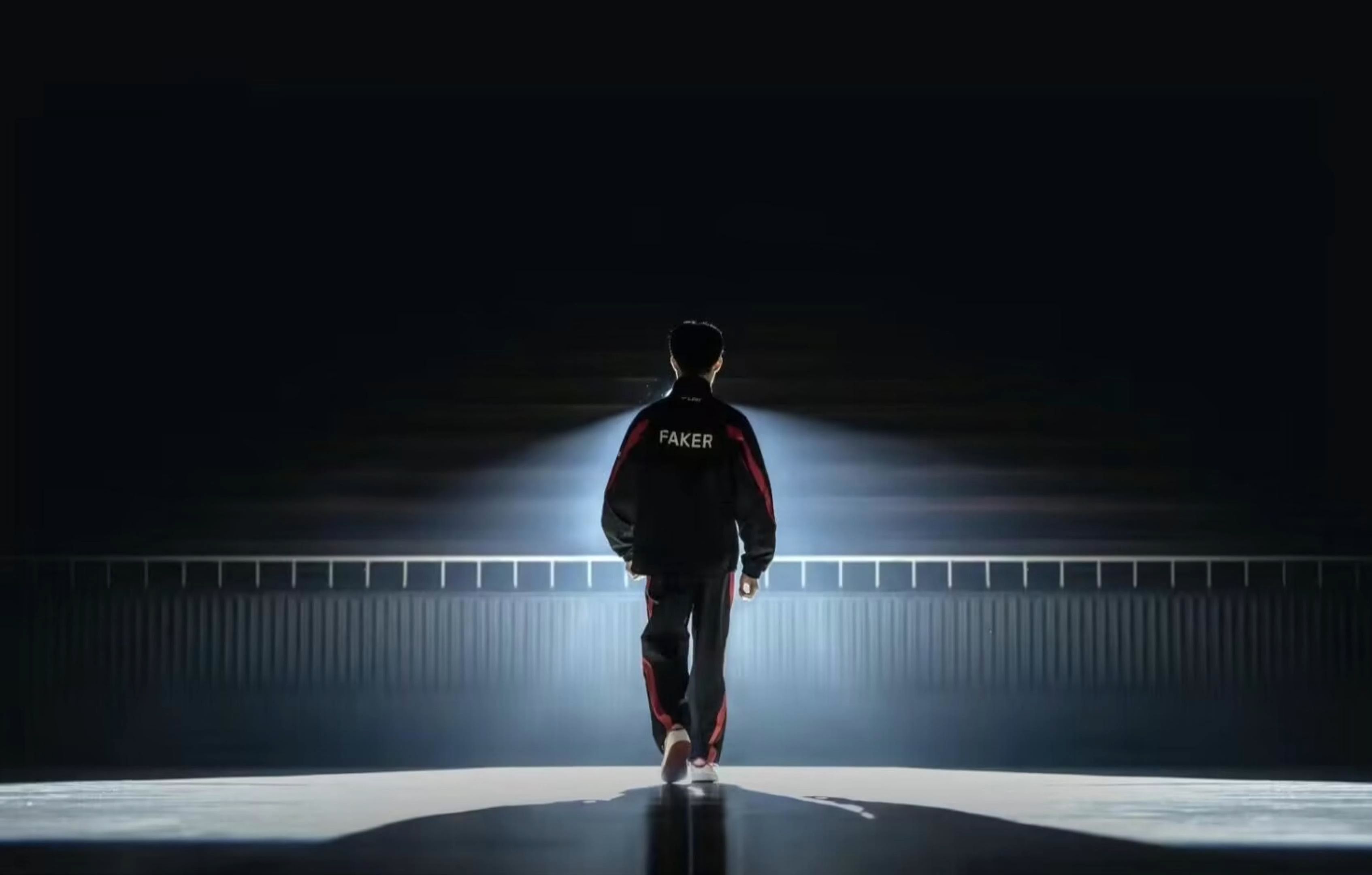 Kanavi 的肥胖Fuyego在中期失误，最终做出了贡献。 Anyone's Legend 冲动地发起了一场团战，被 Top Esports 扳平了比分。