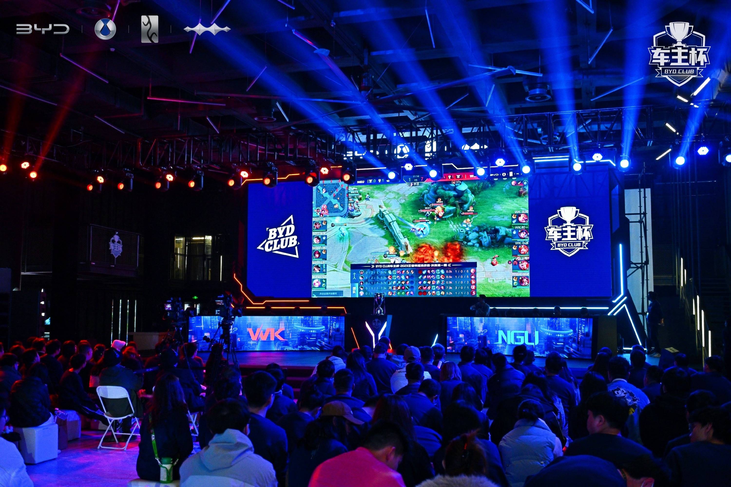 时隔1402天！Uzi第十二次进入LPL季后赛舞台